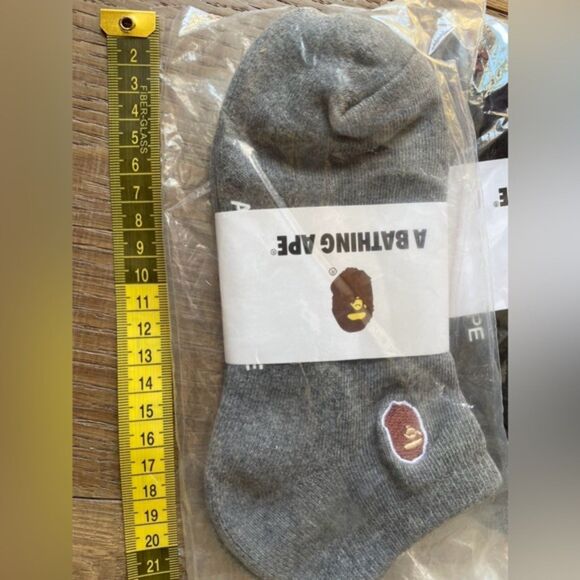 NEW Bape A Bathing Ape Embroidery Big Head socks Unisex Set of 3 Short - Picture 6 of 6